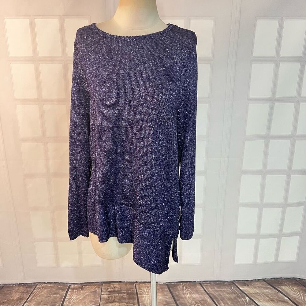 🔥🔥 5/$25 sale 🔥🔥 Chico's Purple Metallic Shimmer Long Sleeve Asymmetrical top